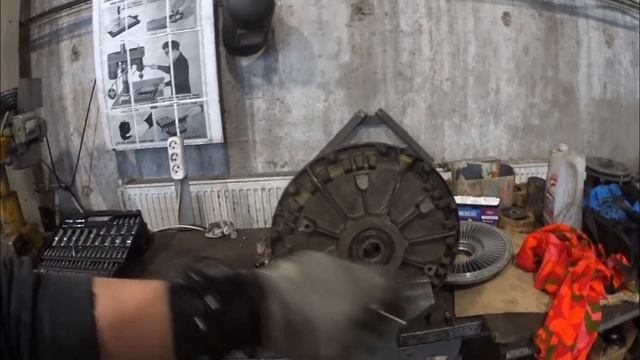 башенный кран YONGMAO STT 553 , шоу начинается .. ... смотреть онлайн