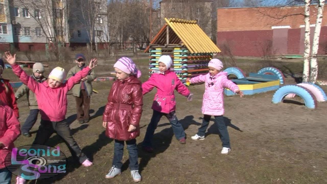 Прогулка в детском саду Дельфинёнок. ДС№241, г. Ярославль.