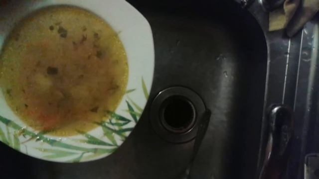 Как съесть суп за 5 секунд?