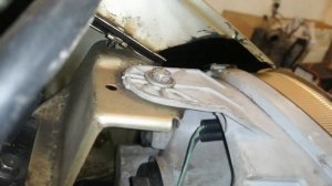 DAEWOO MATIZ Замена ксеноновых ламп на светодиодные.