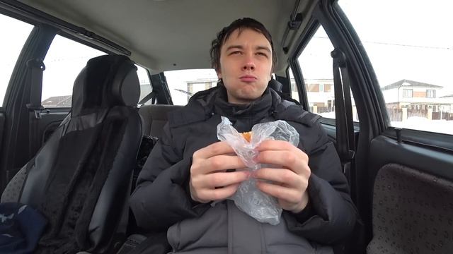 ЭСПРЕССО С СЫРНОЙ СЛОЙКОЙ И ПИРОЖКОМ С КАПУСТОЙ! смотреть онлайн