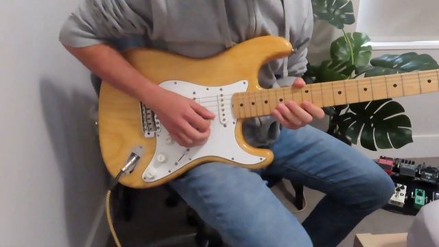 Fender Stratocaster Blues. Jam with Digitech Trio Band Creator смотреть онлайн