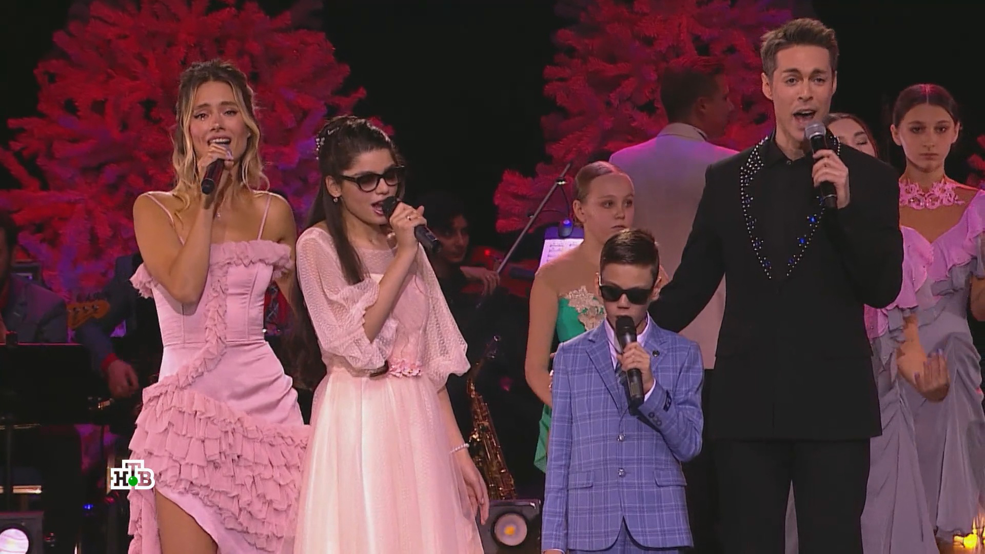 Марк Тишман, Юля Паршута, Аня Багдасарян, Саша Юрьев - Маяковский (Белая трость-2022) смотреть онлайн