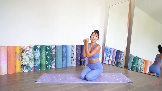 15 Minute Weightless Arms Workout - sculpt sleek & toned shoulders, triceps, biceps and back смотреть онлайн