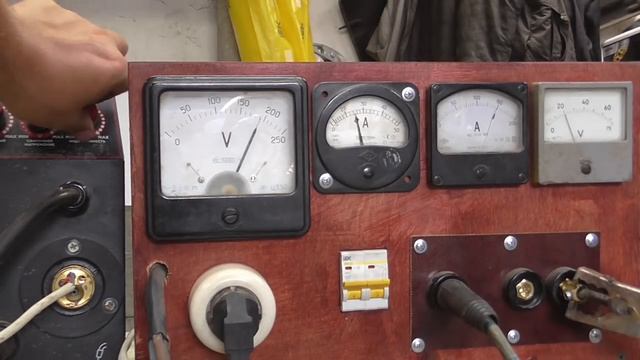 Ремонт сварочного полуавтомата RedVerg RD-MIG/MMA160 смотреть онлайн