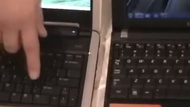 Dell Inspiron Mini 12 Video Review