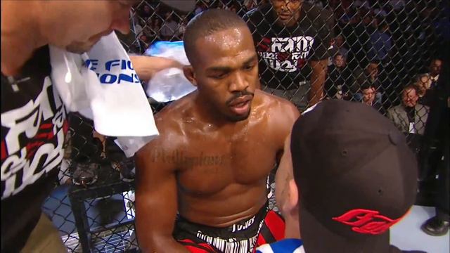 UFC 135: JON JONES VS RAMPAGE JACKSON - Jones' first title defense смотреть онлайн