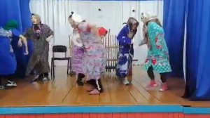 Сценка на 8 марта. Современные бабушки.