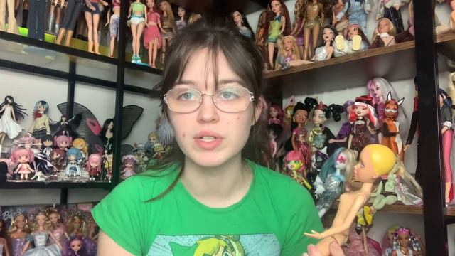 I found RAINBOW HIGH at a THRIFT STORE (DOLL HUNT+HAUL) Disney, Failfix, Liv + Hairdorables haul! смотреть онлайн