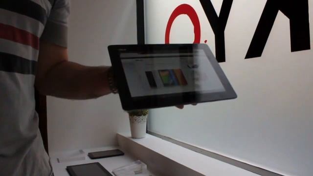 ASUS Transformer Pad (TF701T) en nuestras manos | Engadget en español смотреть онлайн