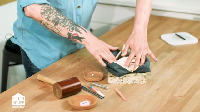 How to Use a Double-cap Rivet Setter смотреть онлайн