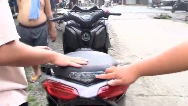 YAMAHA XMAX 300 UPGRADE AND ACCESSORIES | RS8 CVT SET | CARBON PARTS | 200K PHP WORTH OF UPGRADES смотреть онлайн