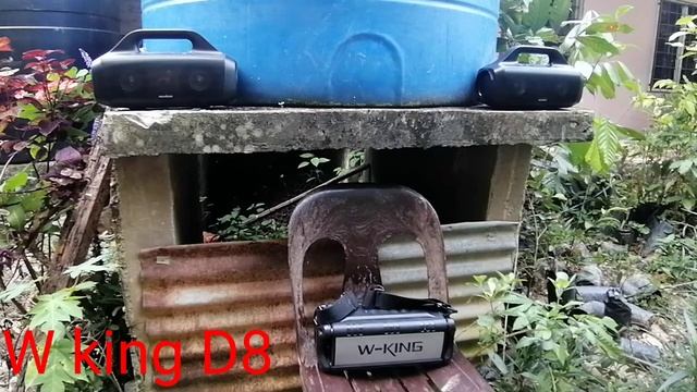 W king d8 (50w) vs Soundcore motion boom TWS (30W x 2) смотреть онлайн