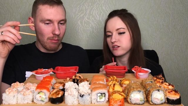 МУКБАНГ РОЛЛЫ ЗАПЕЧЕННЫЕ ФИЛАДЕЛЬФИЯ ответы на вопросы MUKBANG ROLLS BAKED IN PHILADELPHIA смотреть онлайн