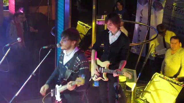 Goji - You've Got to Hide Your Love Away смотреть онлайн