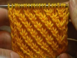 Узор "Звёздочки". Вязание на спицах.