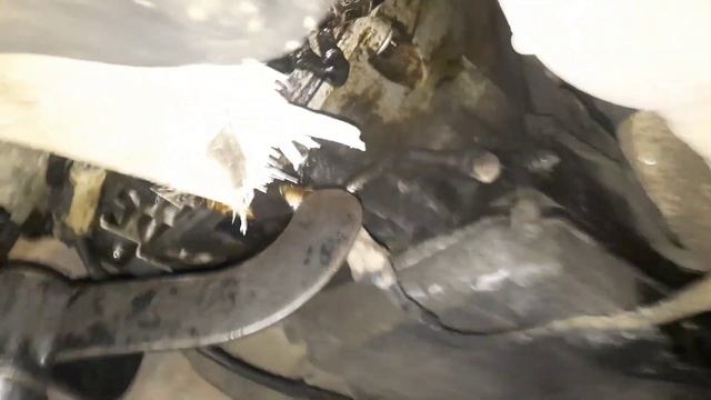 замена передней левой подушки двигателя мерседес w211 смотреть онлайн