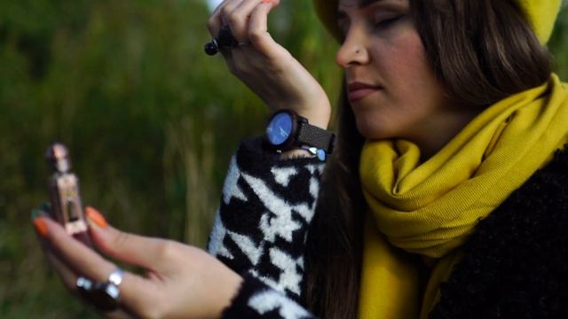 Парфюмерное масло "Мун спаркль" смотреть онлайн