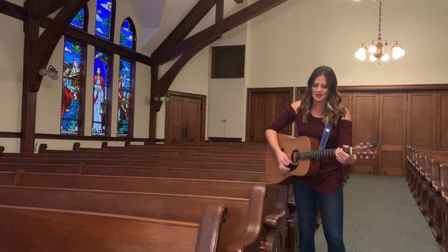 Ayla Brown “Silent Night” live, in a church! смотреть онлайн