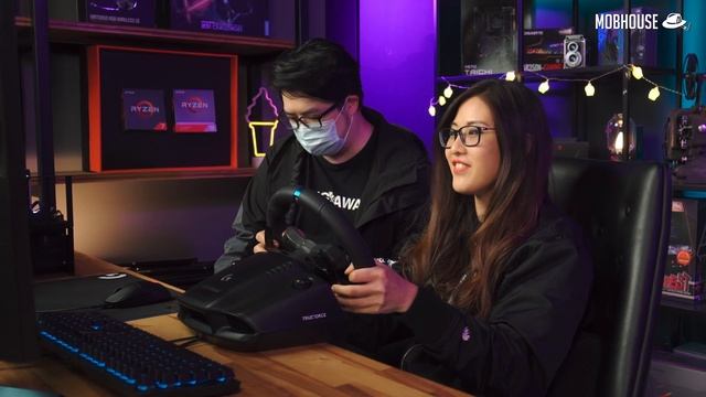 Real Racer's Review on Logitech G923 TrueForce Sim Racing Wheel (Feat. Leona Chin) смотреть онлайн