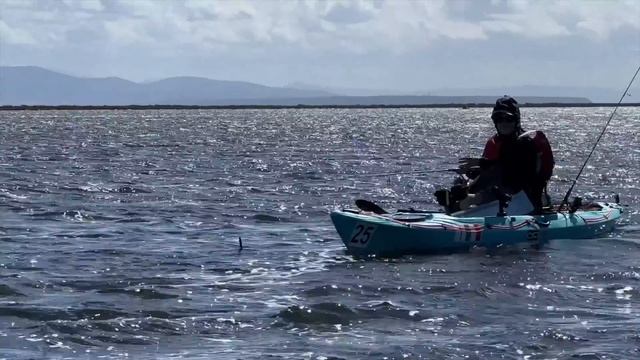Le spigole della Sardegna dal kayak: Mistras, la laguna dei sogni! смотреть онлайн