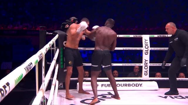 The TOP SIX performances from COLLISION 6 смотреть онлайн