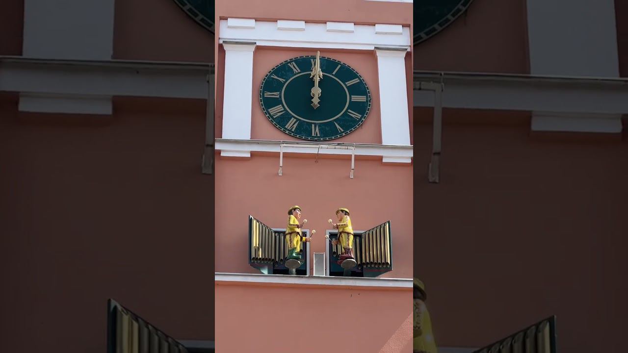 Гвардейск: Часы на ратуше. Музыкальное шоу. смотреть онлайн