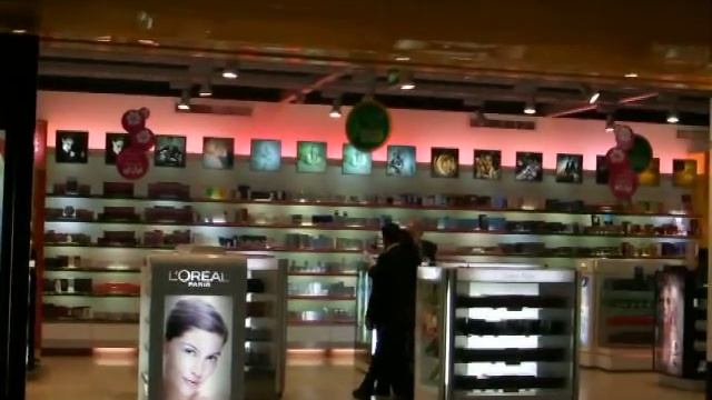 Duty Free Shops at Kuwait International Airport смотреть онлайн