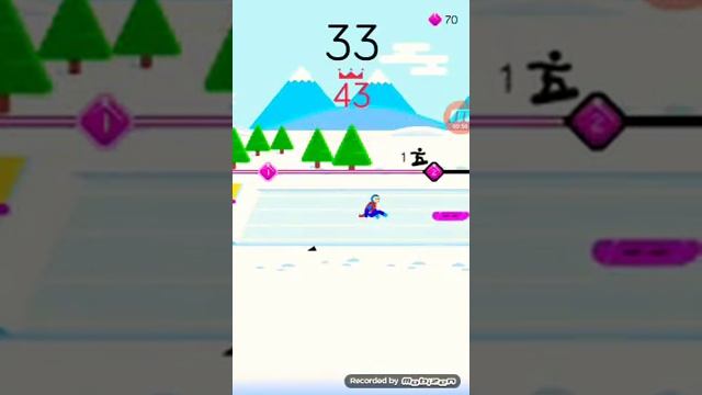Игра называеться-Ketchapp Winter Sports смотреть онлайн