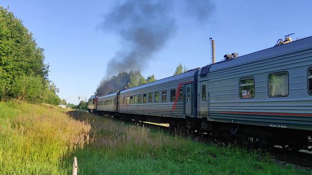 ТЭП70 0184 С пассажирским поездом Самара Санкт-Петербург отправляется со станции и с приветом смотреть онлайн