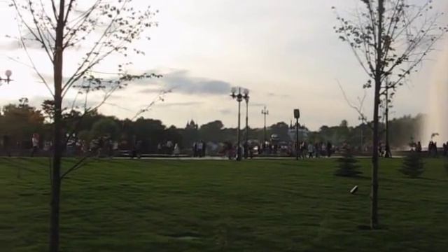 Тысячелетие Ярославля, Стрелка, фонтаны. смотреть онлайн