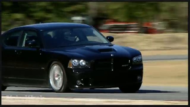 2006 Dodge Charger SRT-8 | Retro Review смотреть онлайн