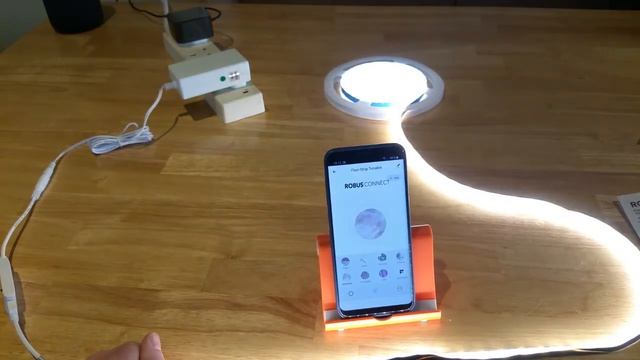 Review - Robus Plus connect LED Stripkit - 2700K - 6500K Tunable with Wi-Fi controller. #Robus смотреть онлайн