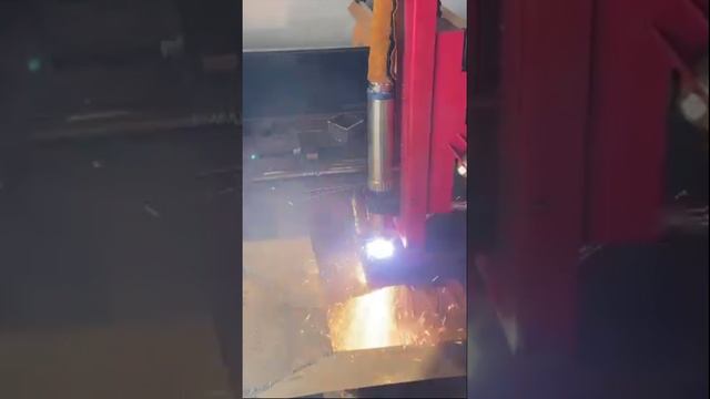 Тест реза 40% мощности толщина 30 мм источник GalichCUT400A смотреть онлайн