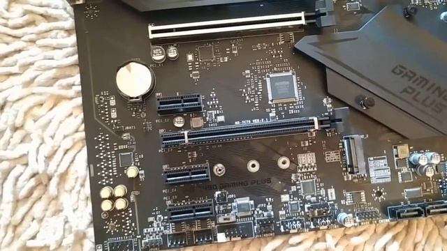 Обзор материнской платы MSI MPG Z490 GAMING PLUS с возможностью Разгона процессора от Intel смотреть онлайн