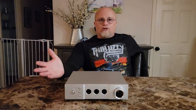 Cayin IHA 6- A Powerhouse Amp смотреть онлайн