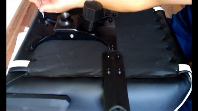 Игровое кресло AeroCool AC220 professional gaming chair