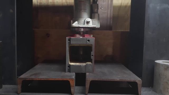 Steel Gears and Angular Contact Bearings for the Mini-Lathe смотреть онлайн