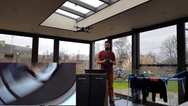 Eachine e58 drone indoor flight/altitude test смотреть онлайн