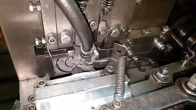 Булавки для закатных значков смотреть онлайн