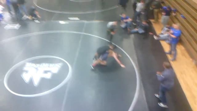 Centennial High School Wrestling at Regional 2016 смотреть онлайн