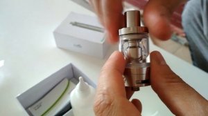 КАК ЗАПРАВЛЯТЬ iJUST S И КАК ОН ПАРИТ