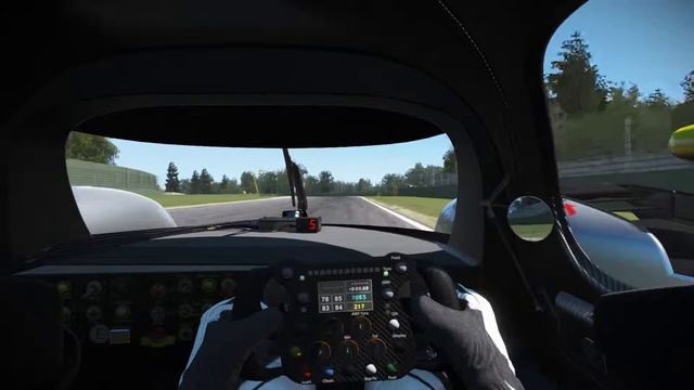 on two wheels Audi R18 TDI Project Cars смотреть онлайн