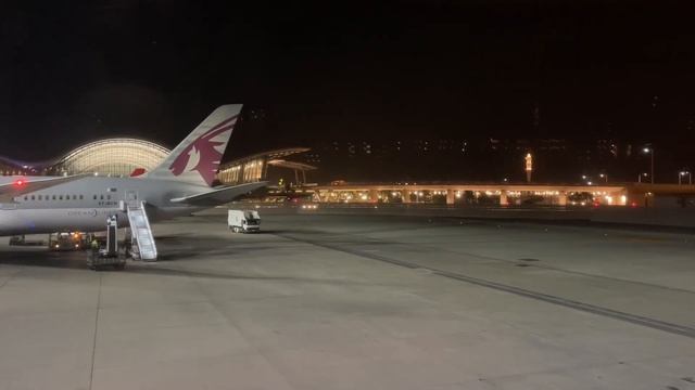 Qatar Airways QSuite Business Class Boeing 777-200LR | Doha To Paris
