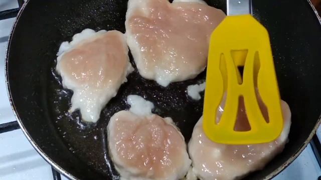 КУРИНОЕ ФИЛЕ В СОЕВОМ СОУСЕ/САМЫЙ БЫСТРЫЙ И ПРОСТОЙ РЕЦЕПТ смотреть онлайн