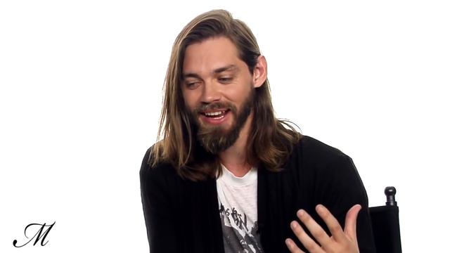 Tom Payne from The Walking Dead funny & cute moments смотреть онлайн