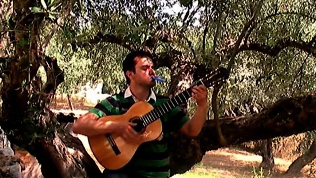 kazoo guitar-benny hill theme смотреть онлайн