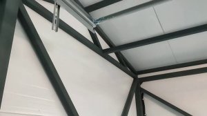 Гараж из сендвич панелей 8х6х3 до ферм односкатная крыша, двое ворот, на плите