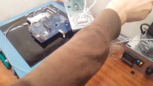 Огромный набор BGA трафаретов с Aliexpress. Реболл 2001-го северного моста. смотреть онлайн