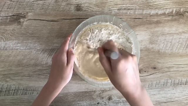 КАК ПРИГОТОВИТЬ ТЕСТО ДЛЯ ЗАЛИВНОГО ПИРОГА НА МОЛОКЕ? Универсальное, быстрое, для несладкой выпечки смотреть онлайн